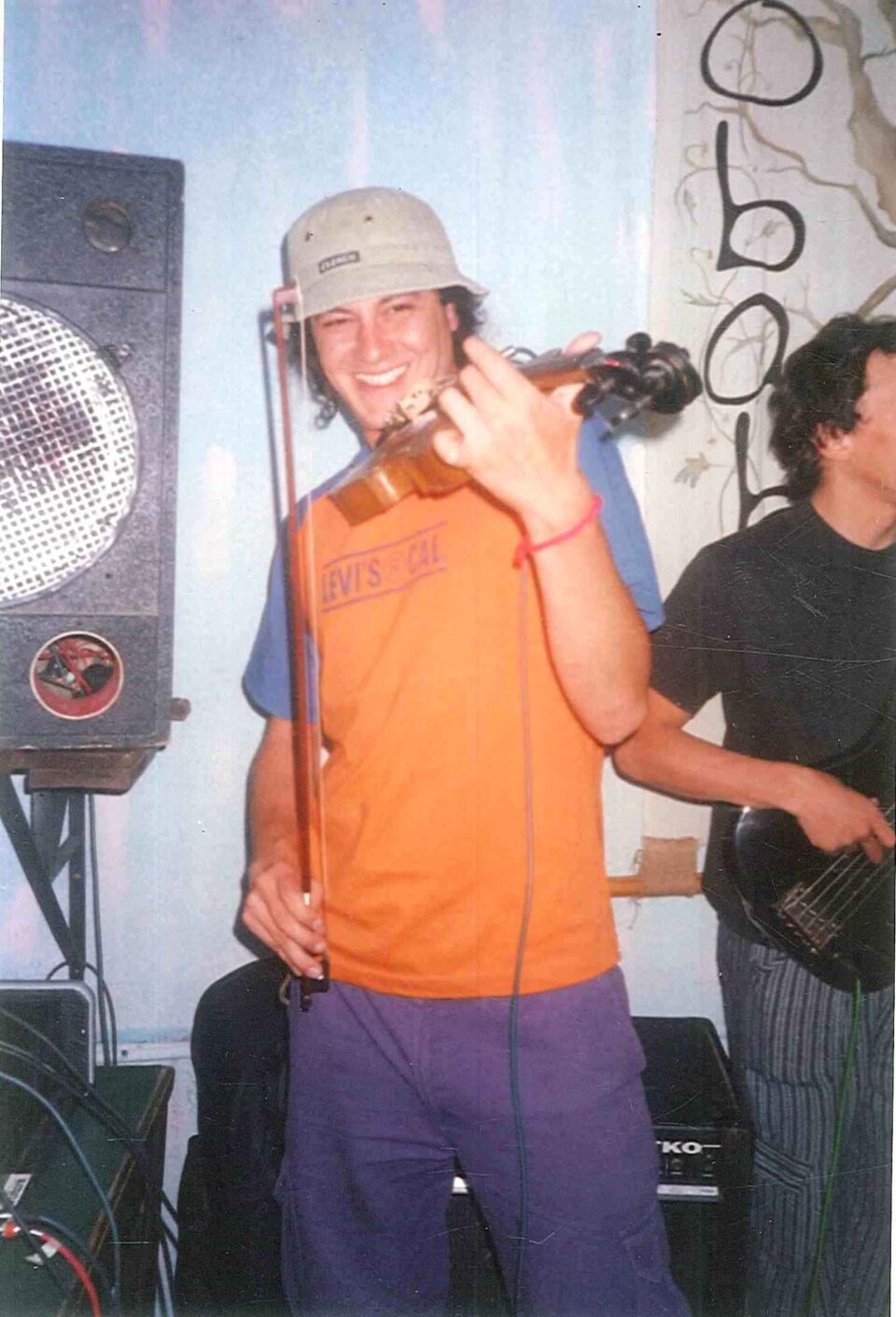 Javier Burgos: un bagaje de proyectos musicales a lo largo de mas de 20 años en Cosquín