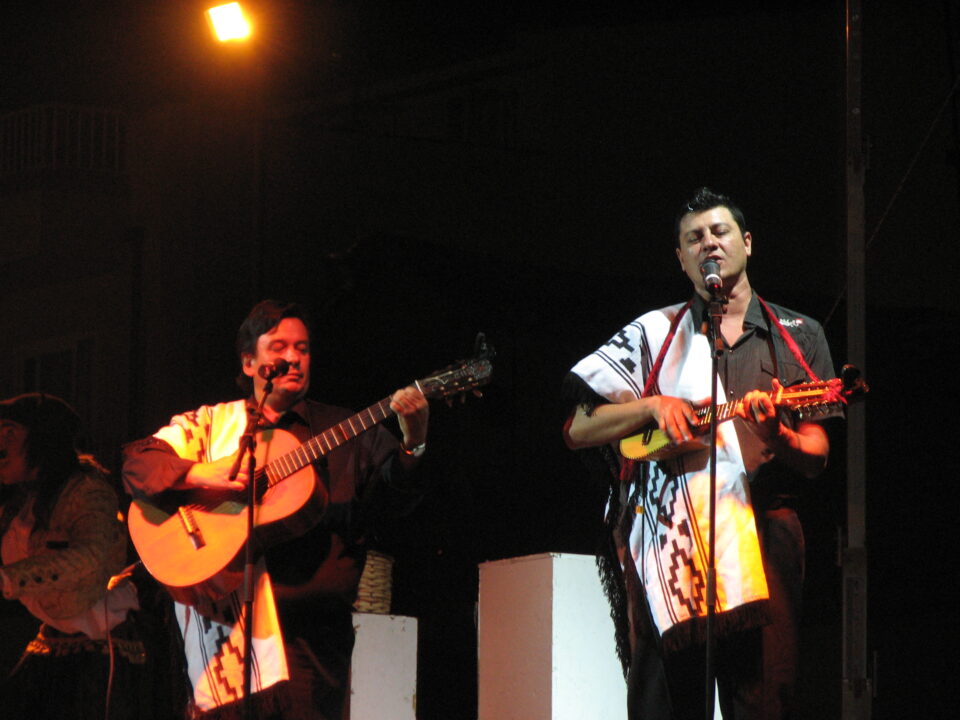 en portugal 2011 Javier Burgos: un bagaje de proyectos musicales a lo largo de mas de 20 años en Cosquín