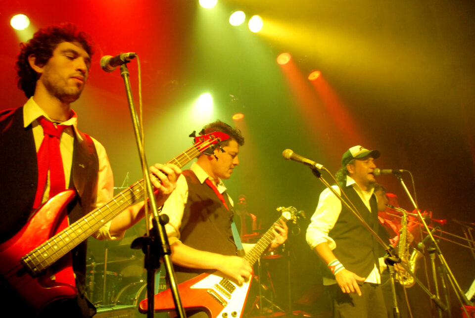 Javier Burgos: un bagaje de proyectos musicales a lo largo de mas de 20 años en Cosquín